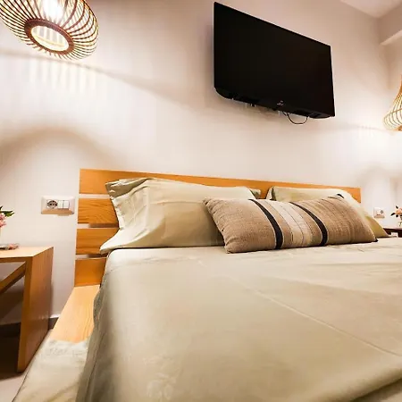 아파트 Beslinda's Cosy Haven - Blloku,